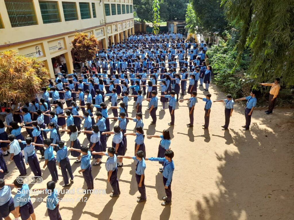 g47